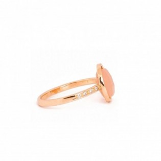 BAGUE EN OR PIERRE DE LUNE ET DIAMANTS
